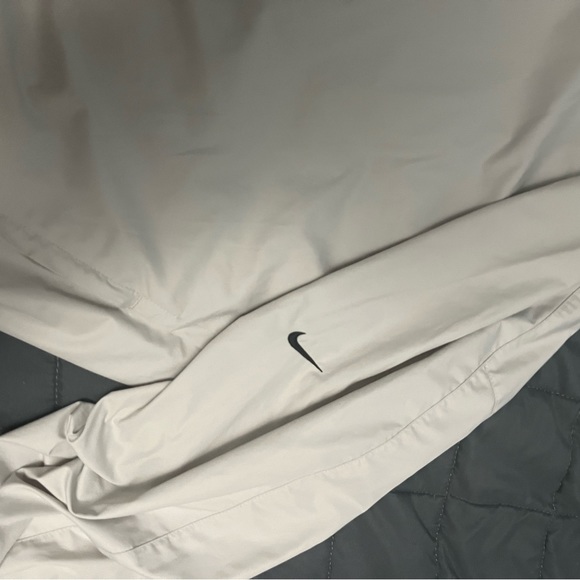 Nike golf crewneck sweater - Picture 3 of 3